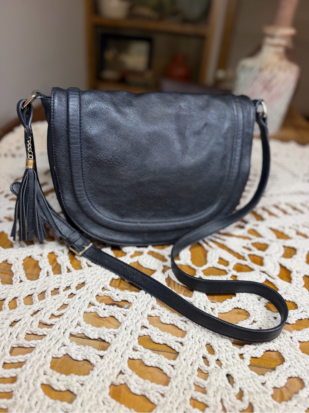 Amelia Black Leather Crossbody Saddle Bag Tassel Shoulder Purse minimalist